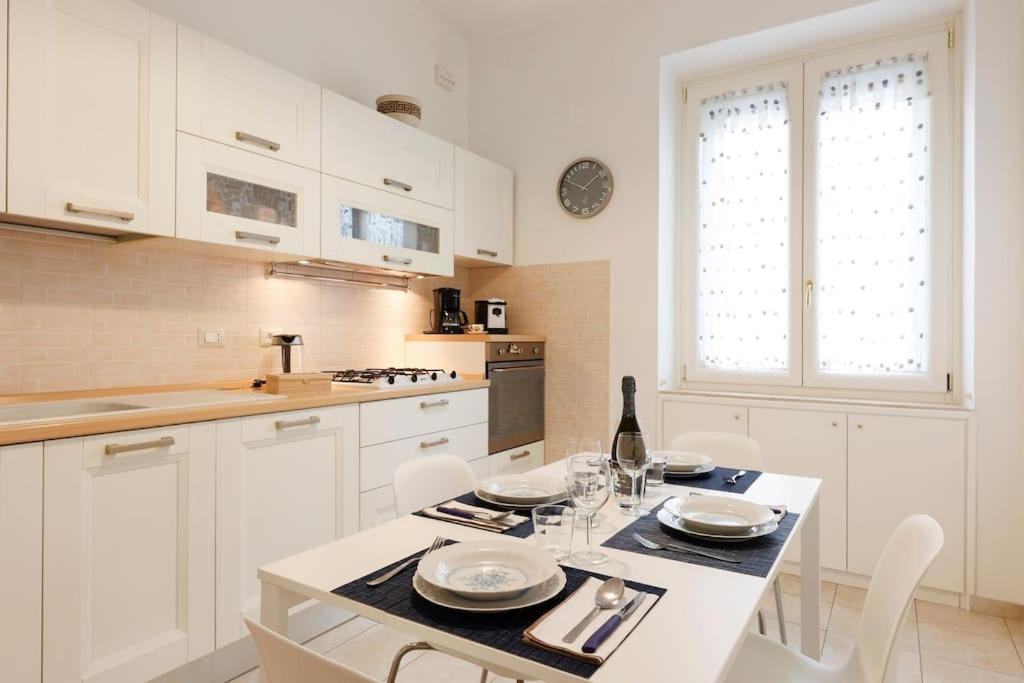 Appartement Delizioso Porta Metronia Rome